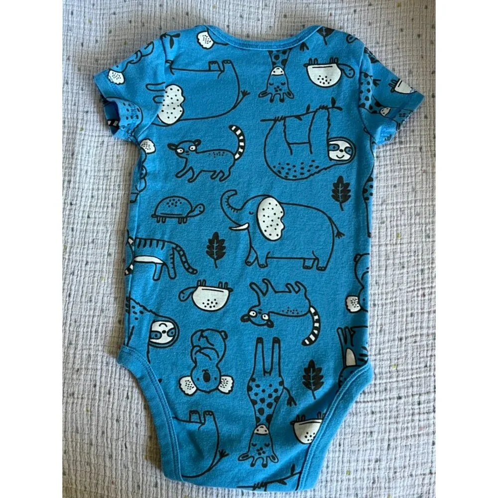 Carter’s 6 months Animals 3 piece set 1 Sleeper 2 Body Suits